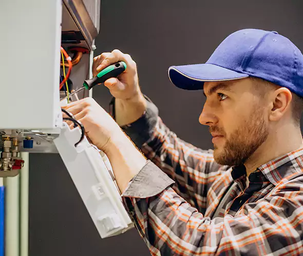Expert Plumber for Tankless Water Heater Maintenance in Salem, MA: Schedule Professional Maintenance Services with Us